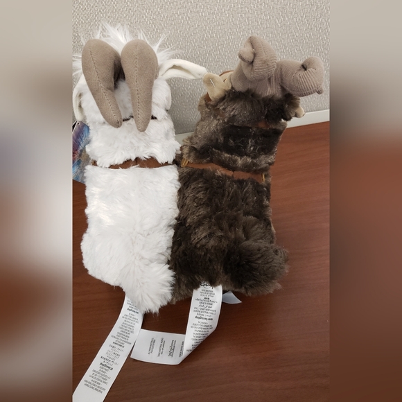 NWT Toothgnasher and Toothgrinder Plush Goat Set – Thor: Love and Thunder - Picture 3 of 5